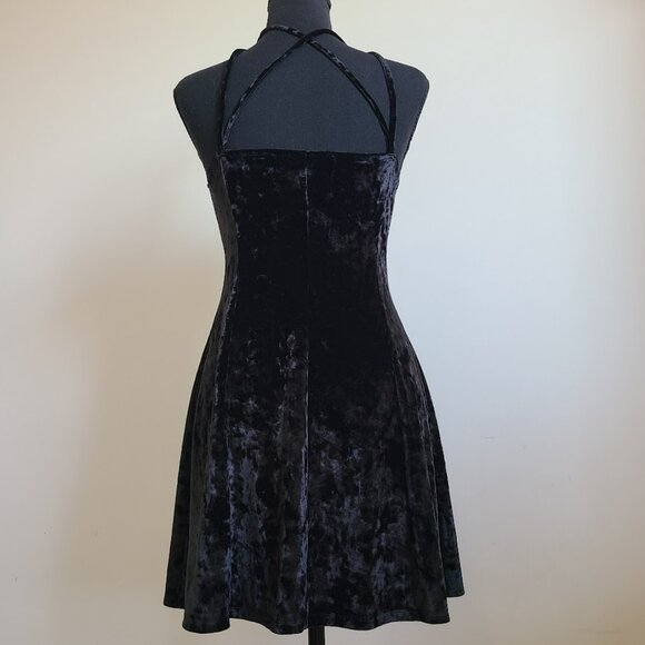 Black Velvet Mini Dress Small Goth Witch Y2K 90s Party Halloween - Picture 4 of 8